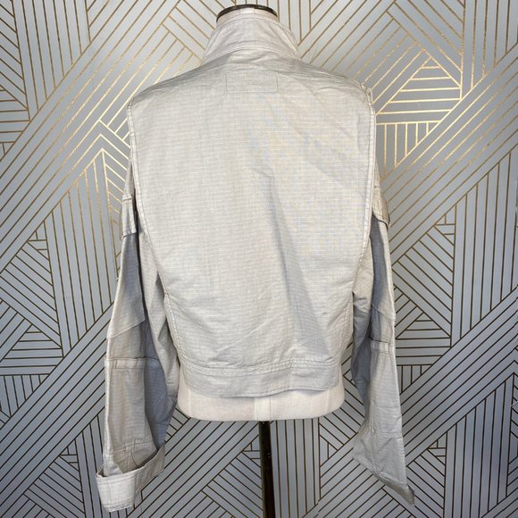 RE/DONE Cropped Cotton Cargo Jacket In Neutral - Picture 8 of 8